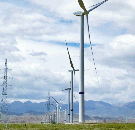 一路向西 零距離走近中國最大單體風電場！